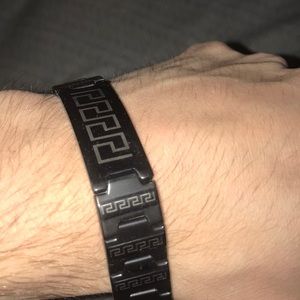 Black men’s bracelet 8”